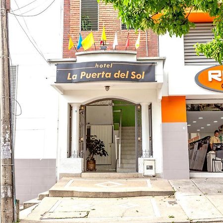 布卡拉曼加 Ayenda 1506 La Puerta Del Sol酒店 外观 照片